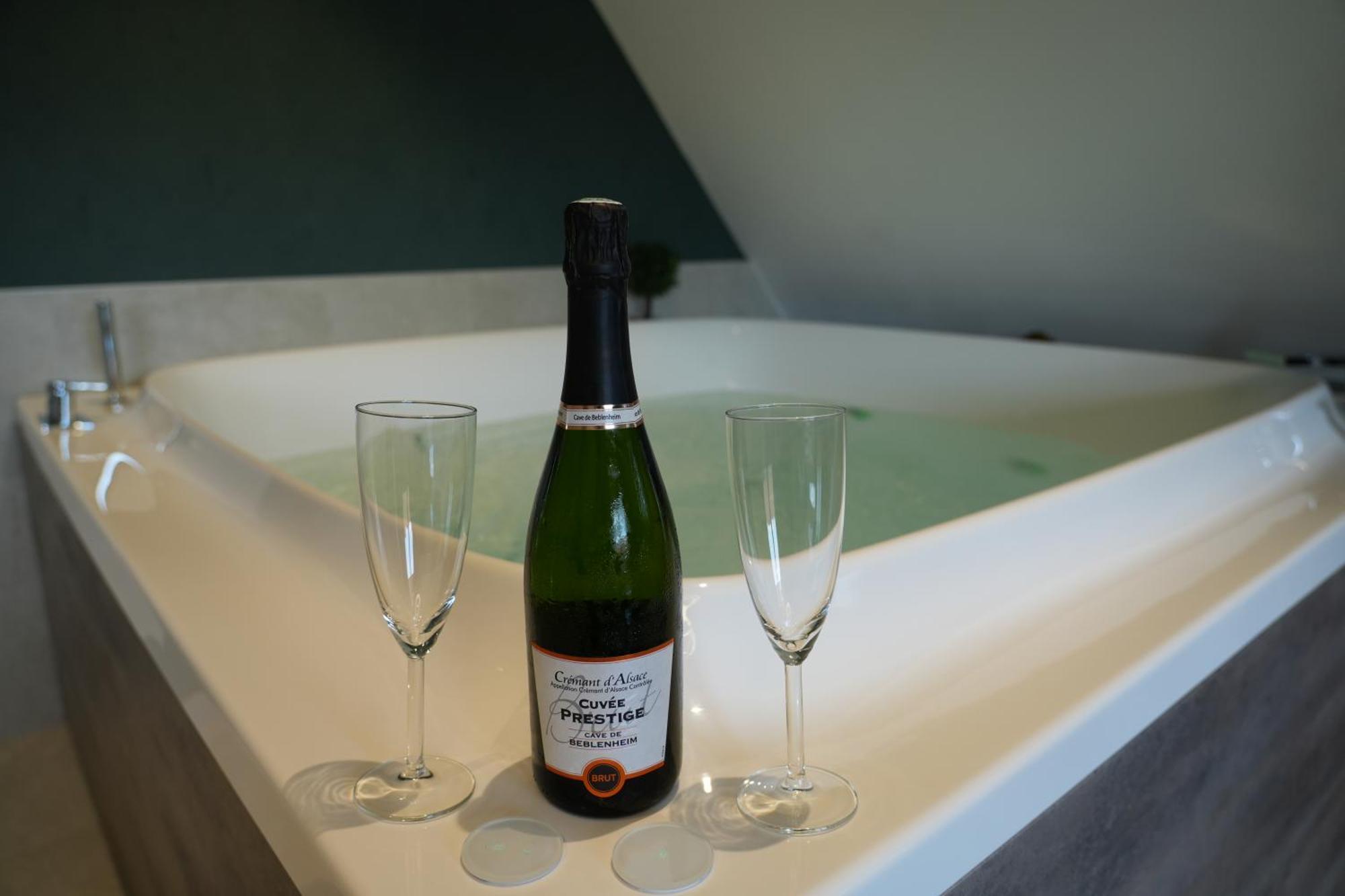 Gite Spa L'Atelier Emile - Spa Privatif - 5 Min Colmar Sainte-Croix-en-Plaine Exteriér fotografie